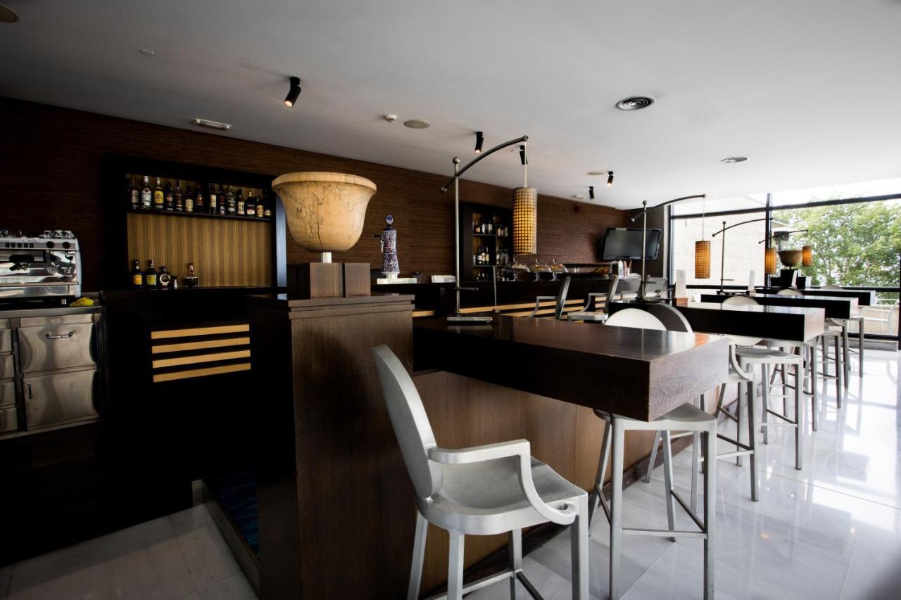Pazo Los Escudos Hotel Spa & Resort Vigo Zewnętrze zdjęcie The bar